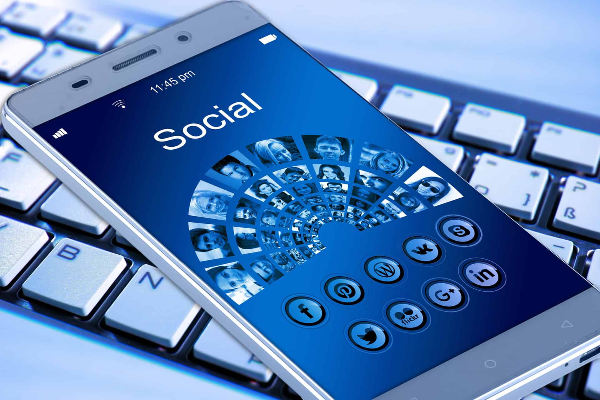 How Is Social Media Developing Customer Service