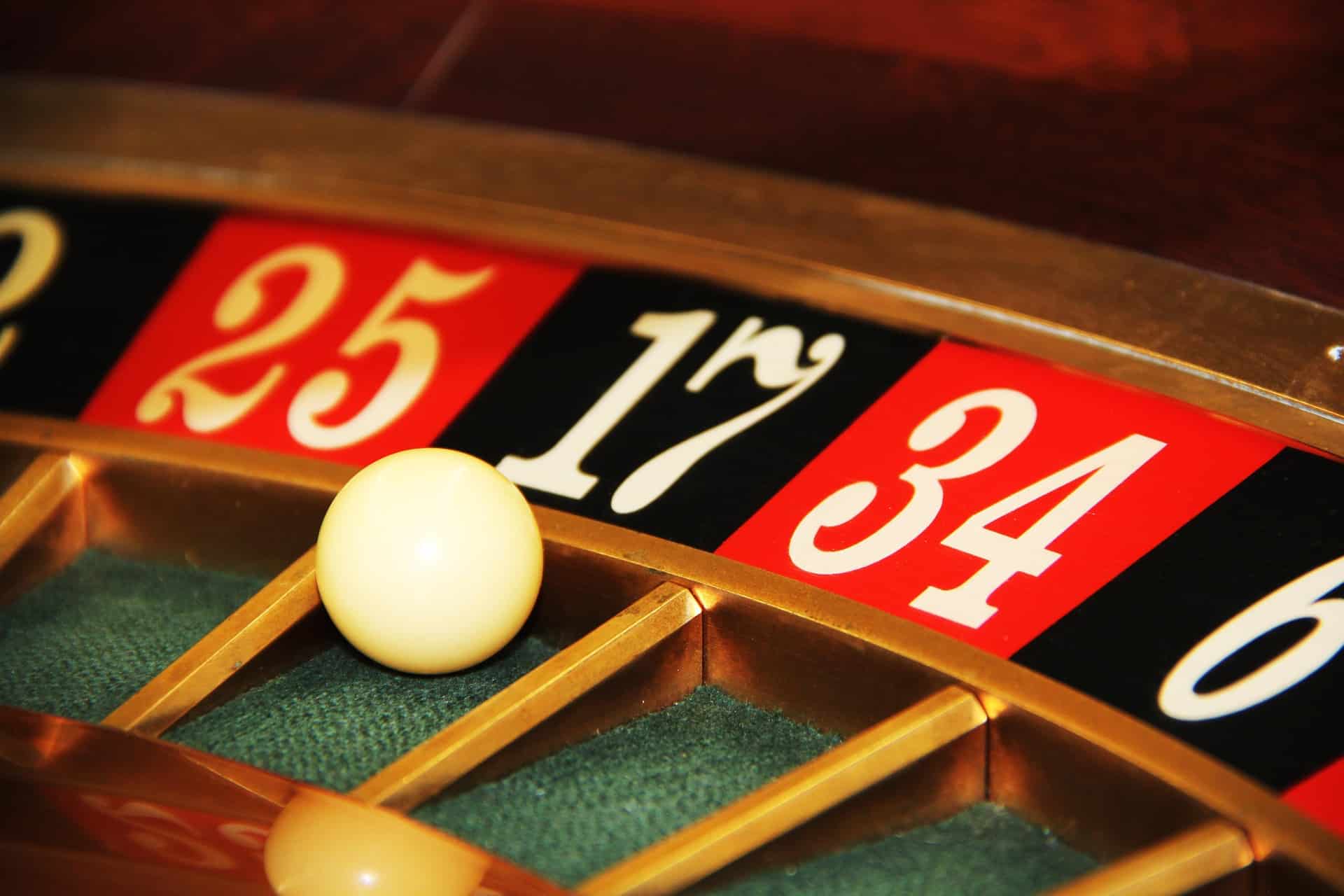 How Technology Is Helping Casino These Days